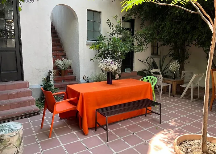 Beautiful House In La Condesa *